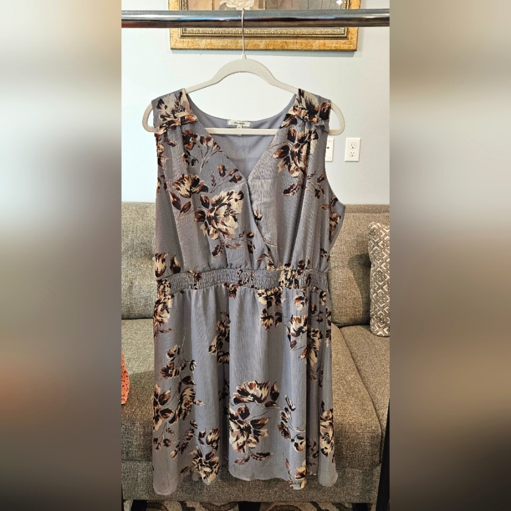 XXL Maurices Blue Floral Wrap Dress